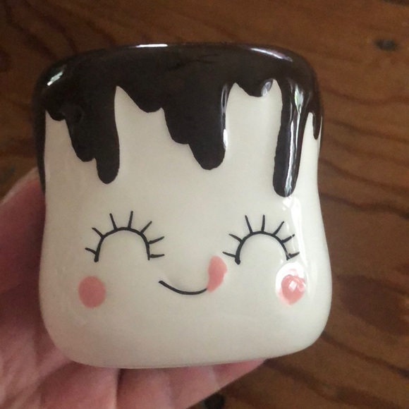 Other - Marshmallow cup